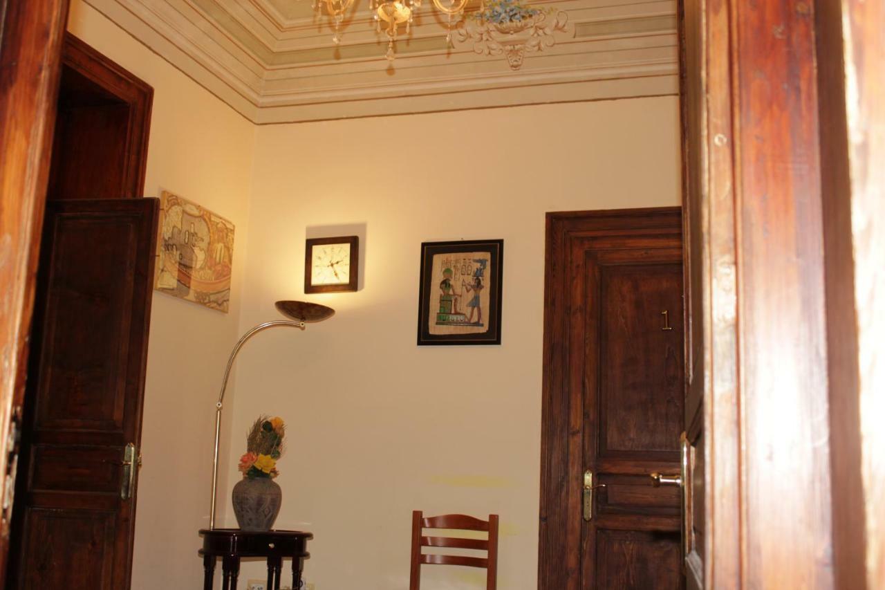 B&B Stazione Centrale Palermo Bagian luar foto