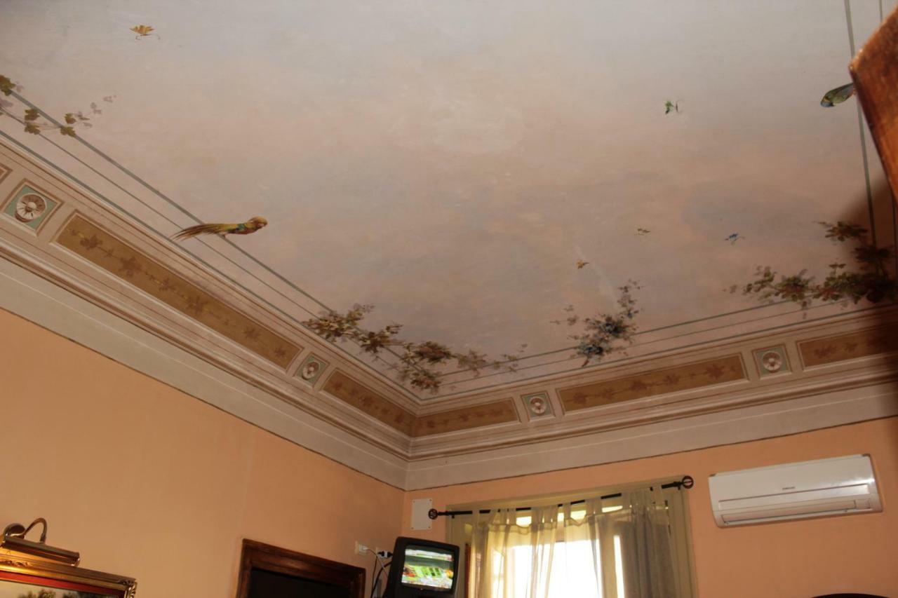 B&B Stazione Centrale Palermo Bagian luar foto